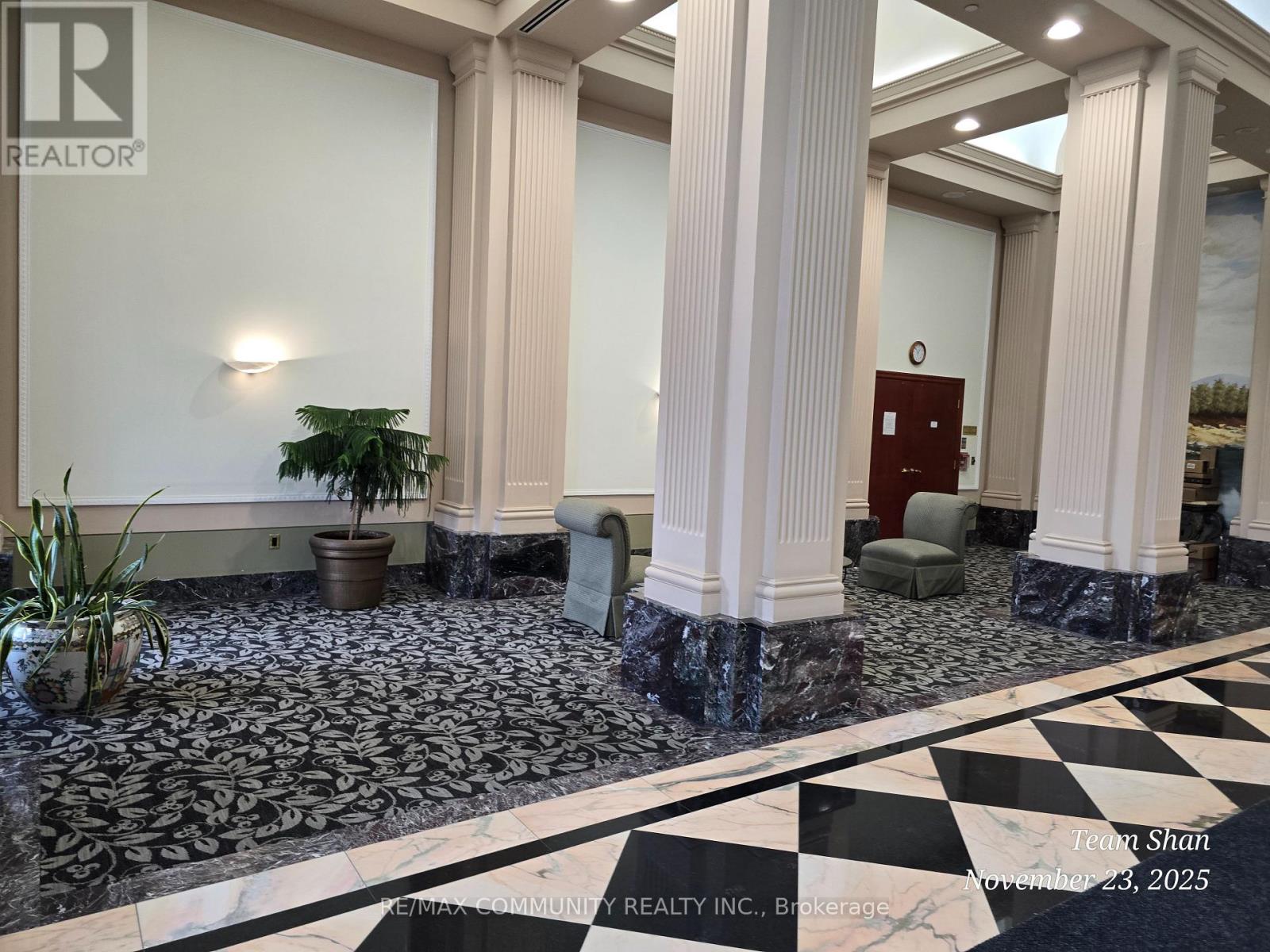 Ph302 - 1 Lee Centre Drive, Toronto, Ontario  M1H 3J2 - Photo 7 - E12573850