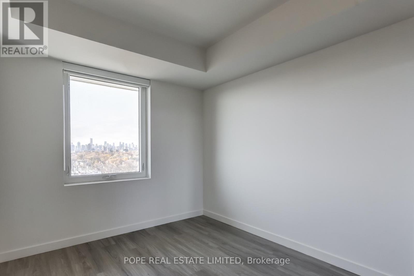 1211 - 1050 Eastern Avenue, Toronto, Ontario  M4L 0B7 - Photo 14 - E12573860