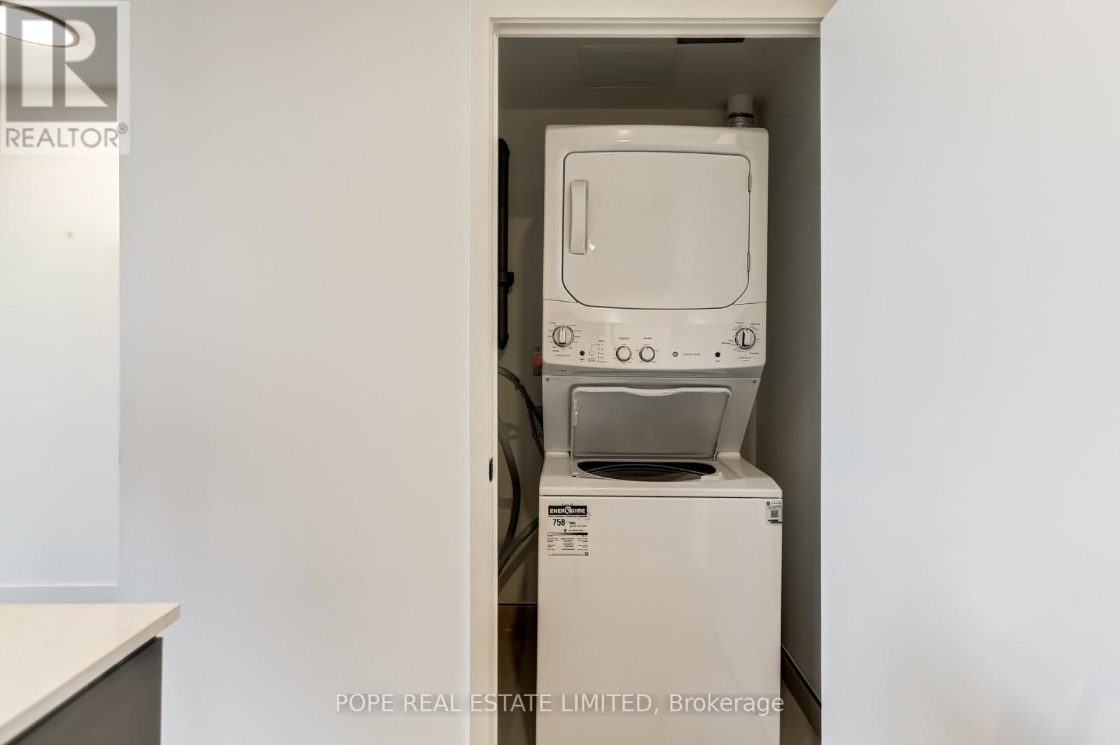 1211 - 1050 Eastern Avenue, Toronto, Ontario  M4L 0B7 - Photo 17 - E12573860