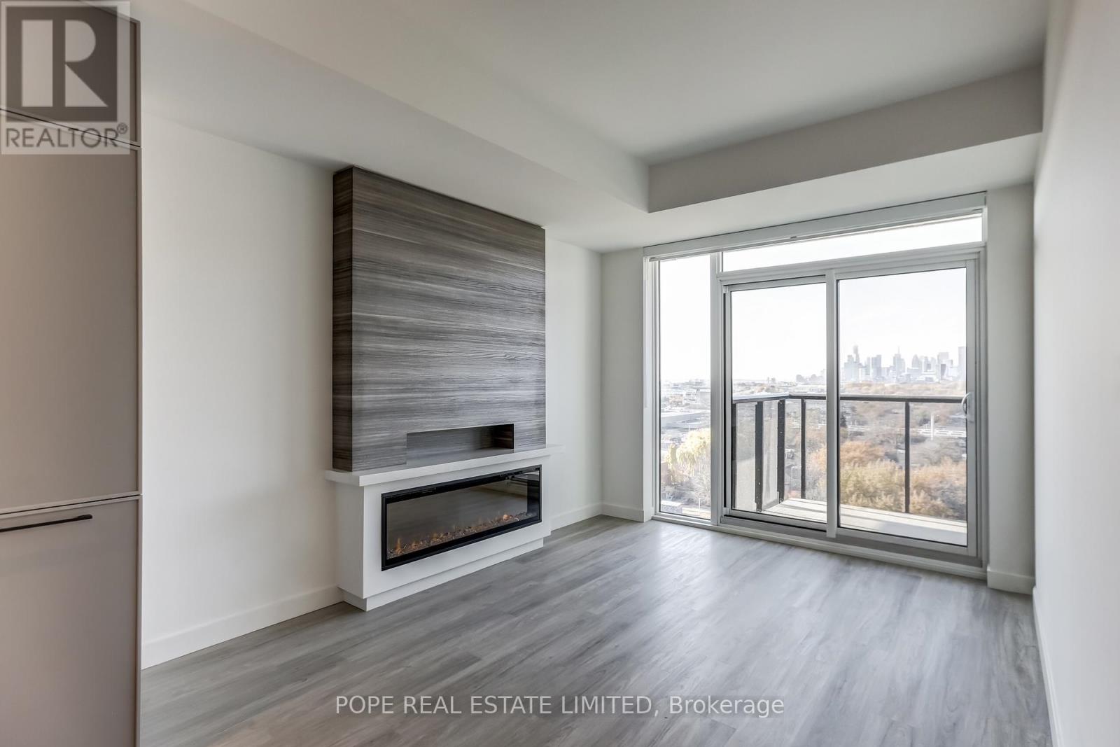 1211 - 1050 Eastern Avenue, Toronto, Ontario  M4L 0B7 - Photo 6 - E12573860