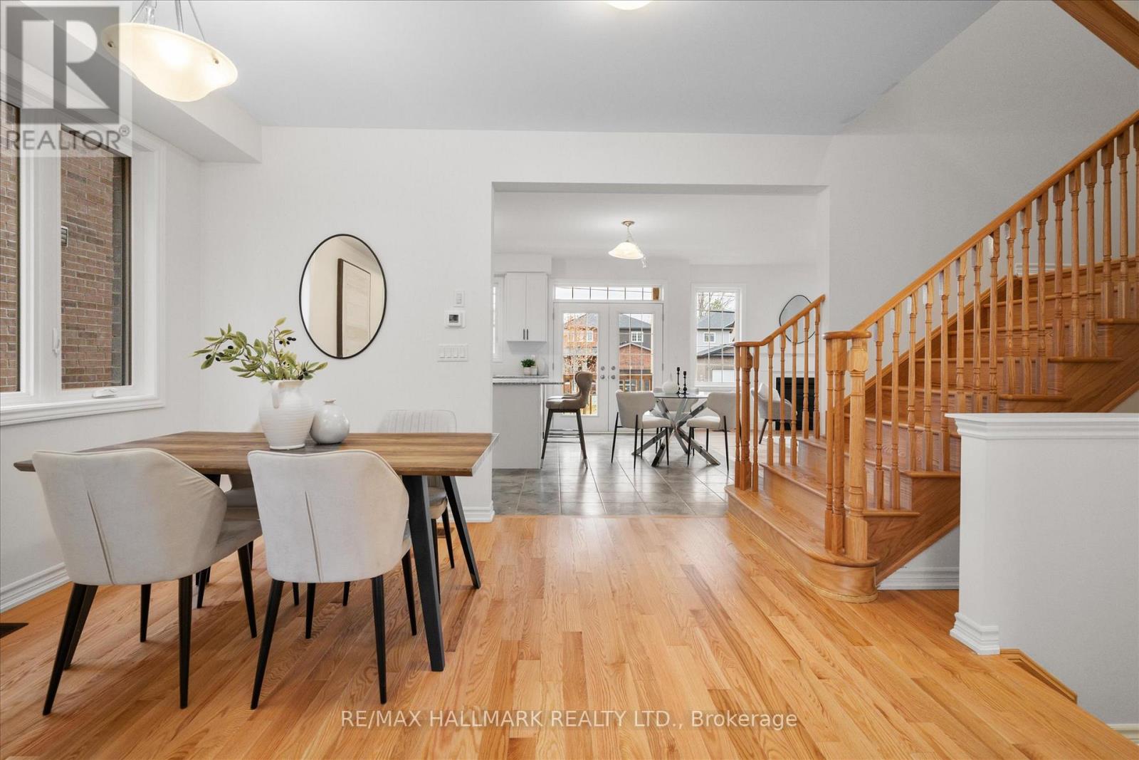 11 Tamblyn Trail, New Tecumseth, Ontario  L0G 1A0 - Photo 9 - N12573876