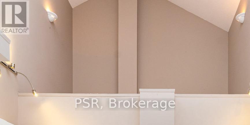 17 - 1010 Cristina Court, Mississauga, Ontario  L5J 4T7 - Photo 16 - W12573840