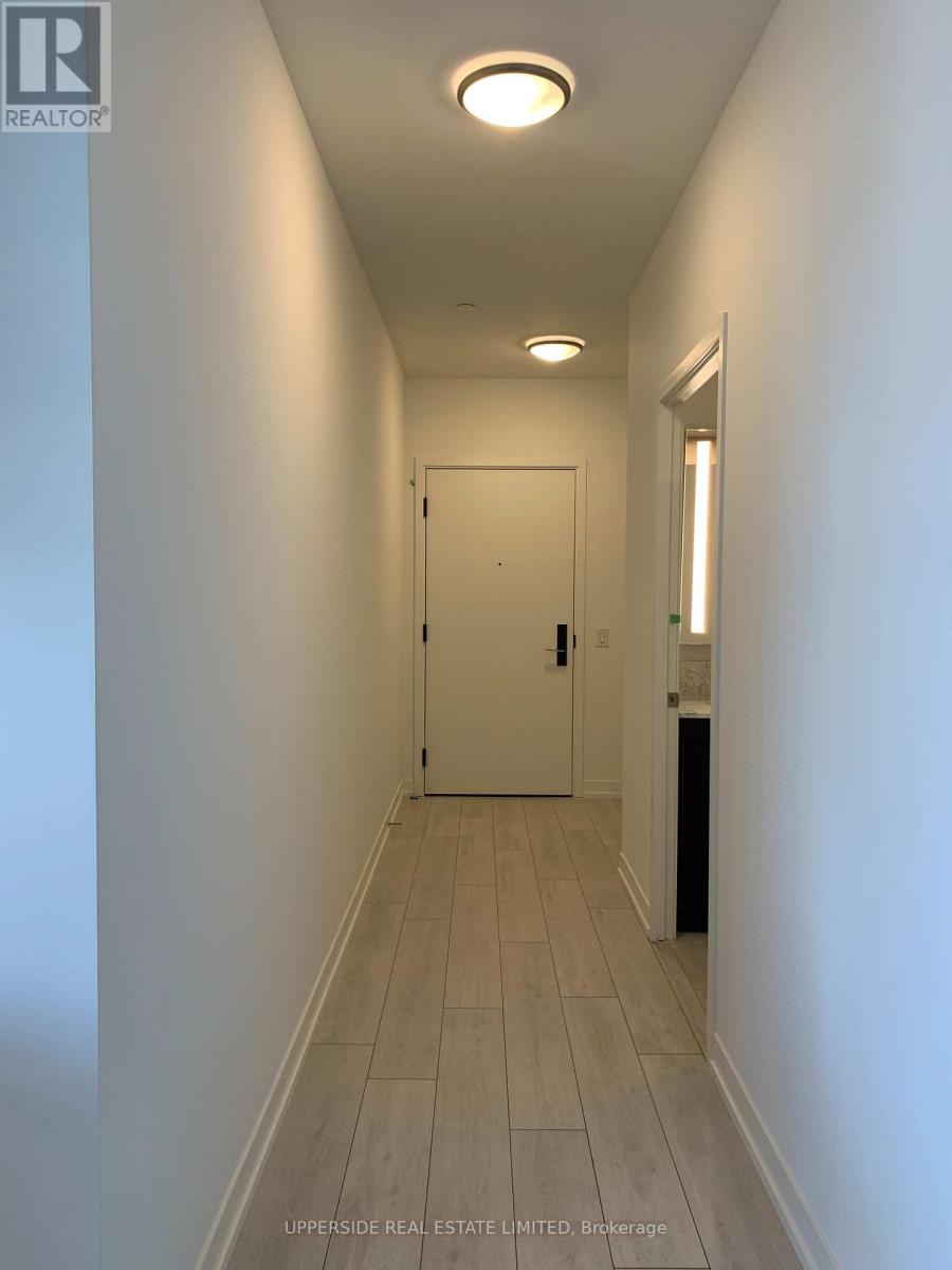 401 - 270 Dufferin Street, Toronto, Ontario  M6K 0H8 - Photo 11 - W12573858