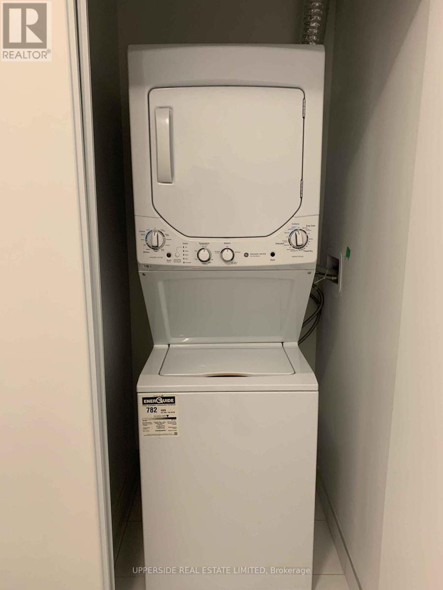 401 - 270 Dufferin Street, Toronto, Ontario  M6K 0H8 - Photo 14 - W12573858