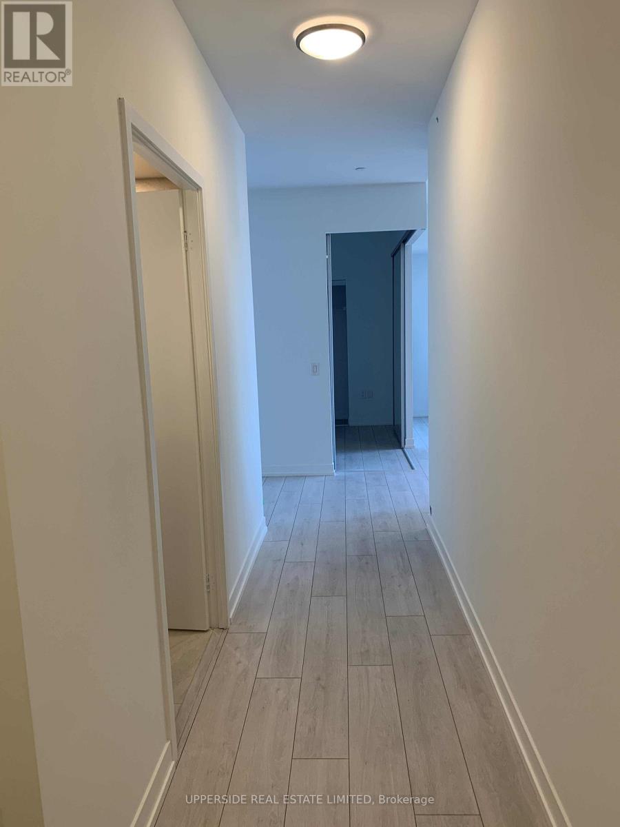 401 - 270 Dufferin Street, Toronto, Ontario  M6K 0H8 - Photo 15 - W12573858