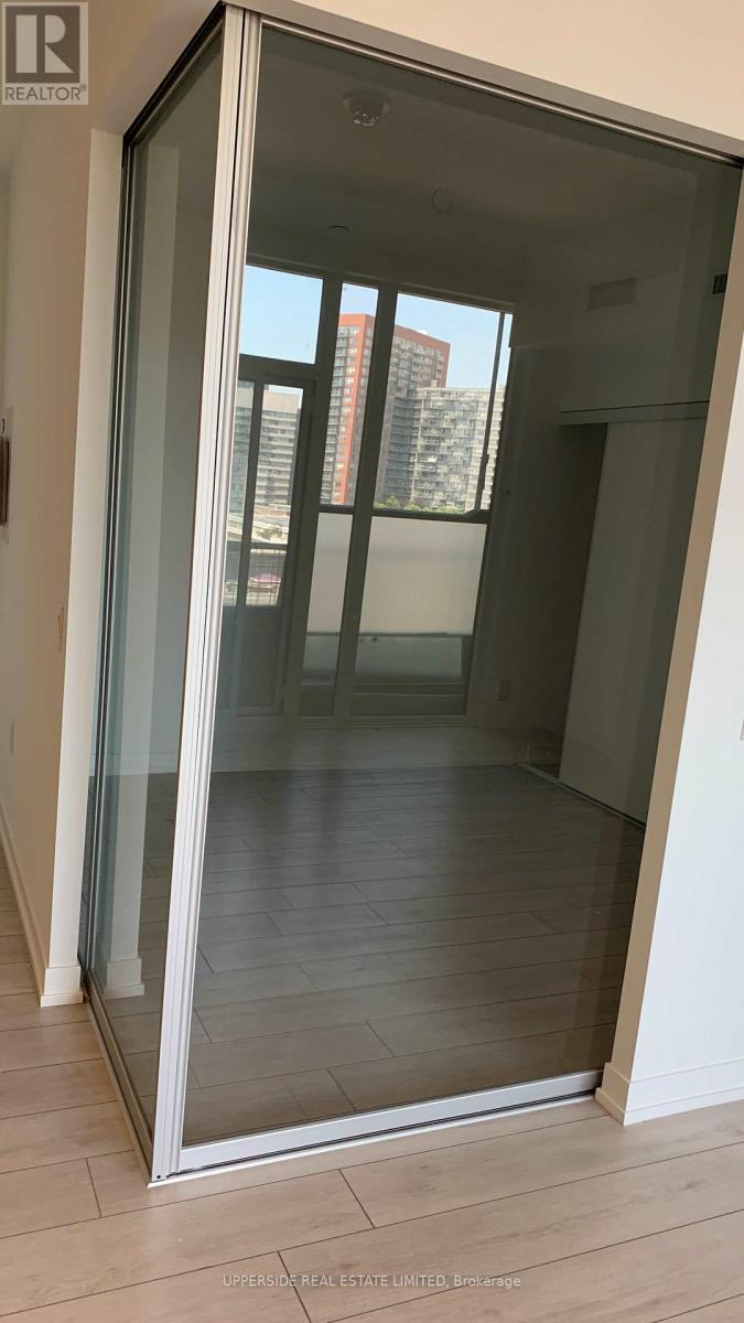 401 - 270 Dufferin Street, Toronto, Ontario  M6K 0H8 - Photo 7 - W12573858