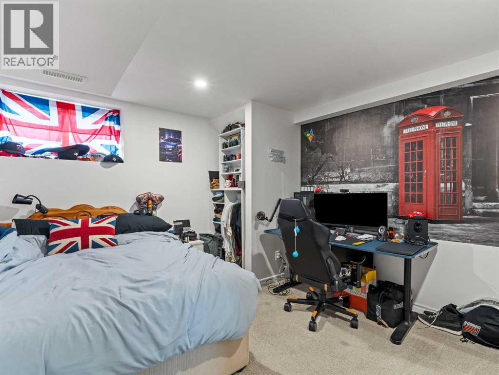 95 Crystal Shores Road, Okotoks, Alberta  T1S 2H9 - Photo 26 - A2272491