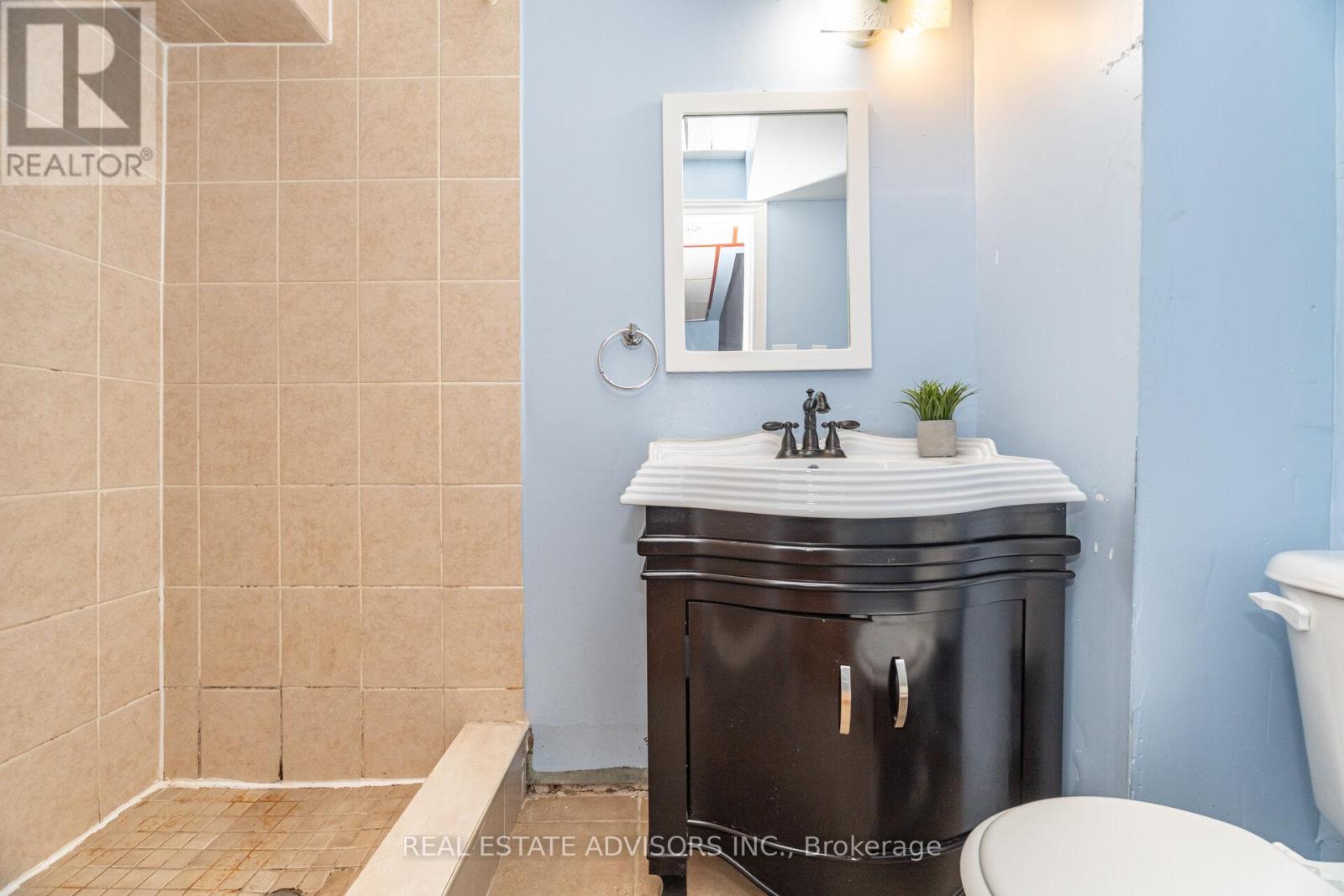 58 - 58 Carisbrooke Court, Brampton, Ontario  L6S 3K1 - Photo 23 - W12560620