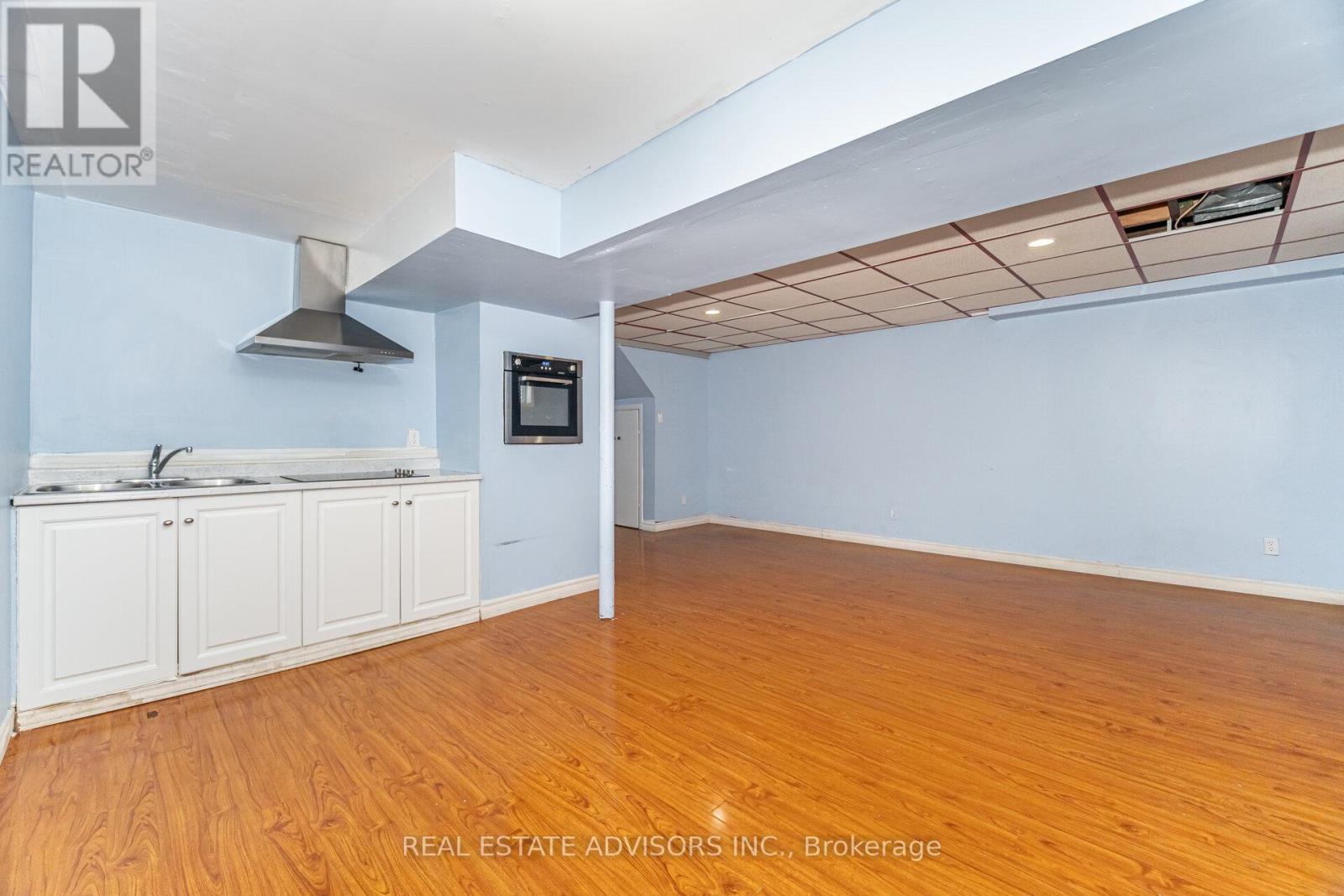 58 - 58 Carisbrooke Court, Brampton, Ontario  L6S 3K1 - Photo 25 - W12560620