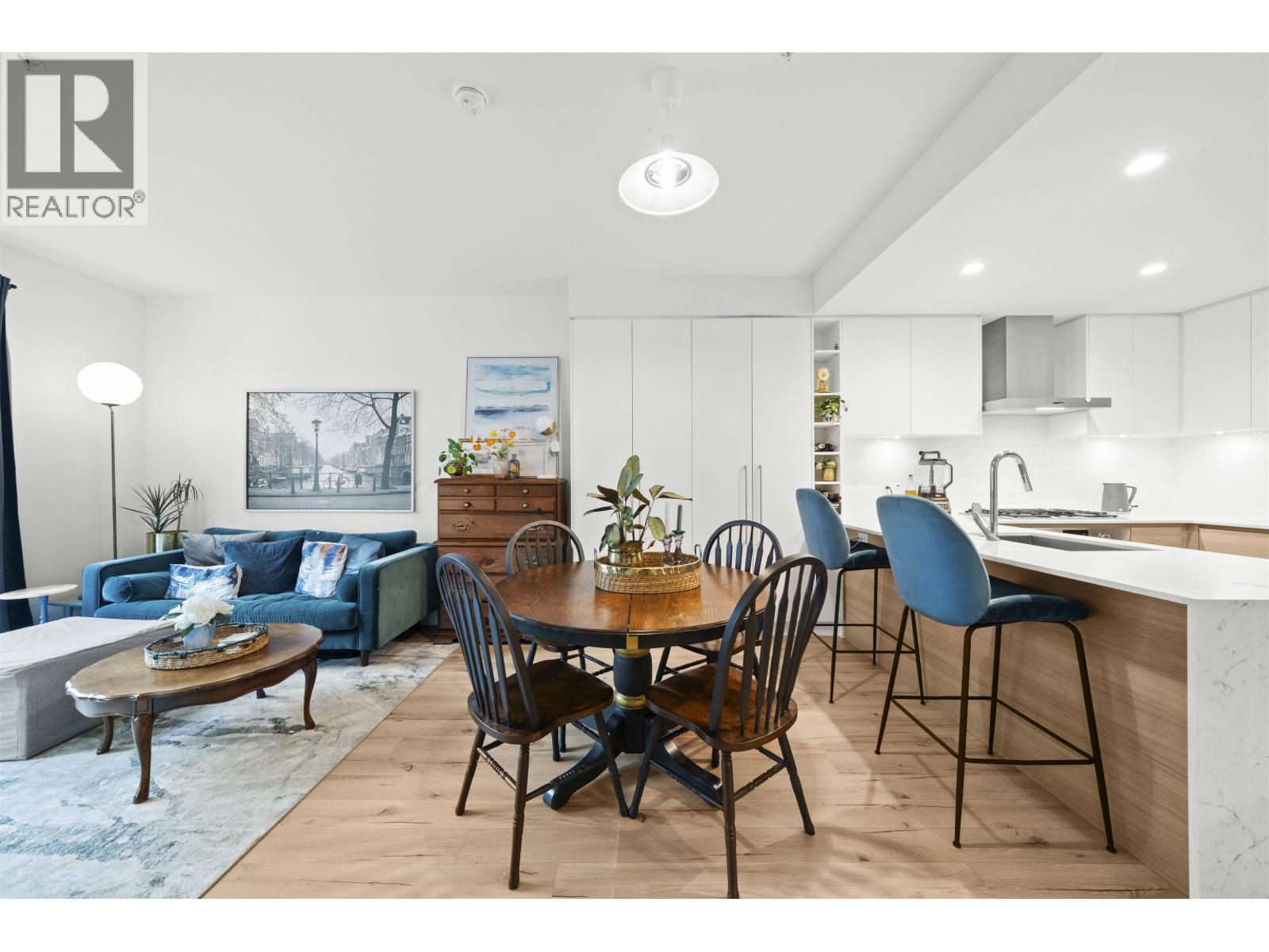 422 3131 Murray Street, Port Moody, British Columbia  V3H 0L9 - Photo 3 - R3069885