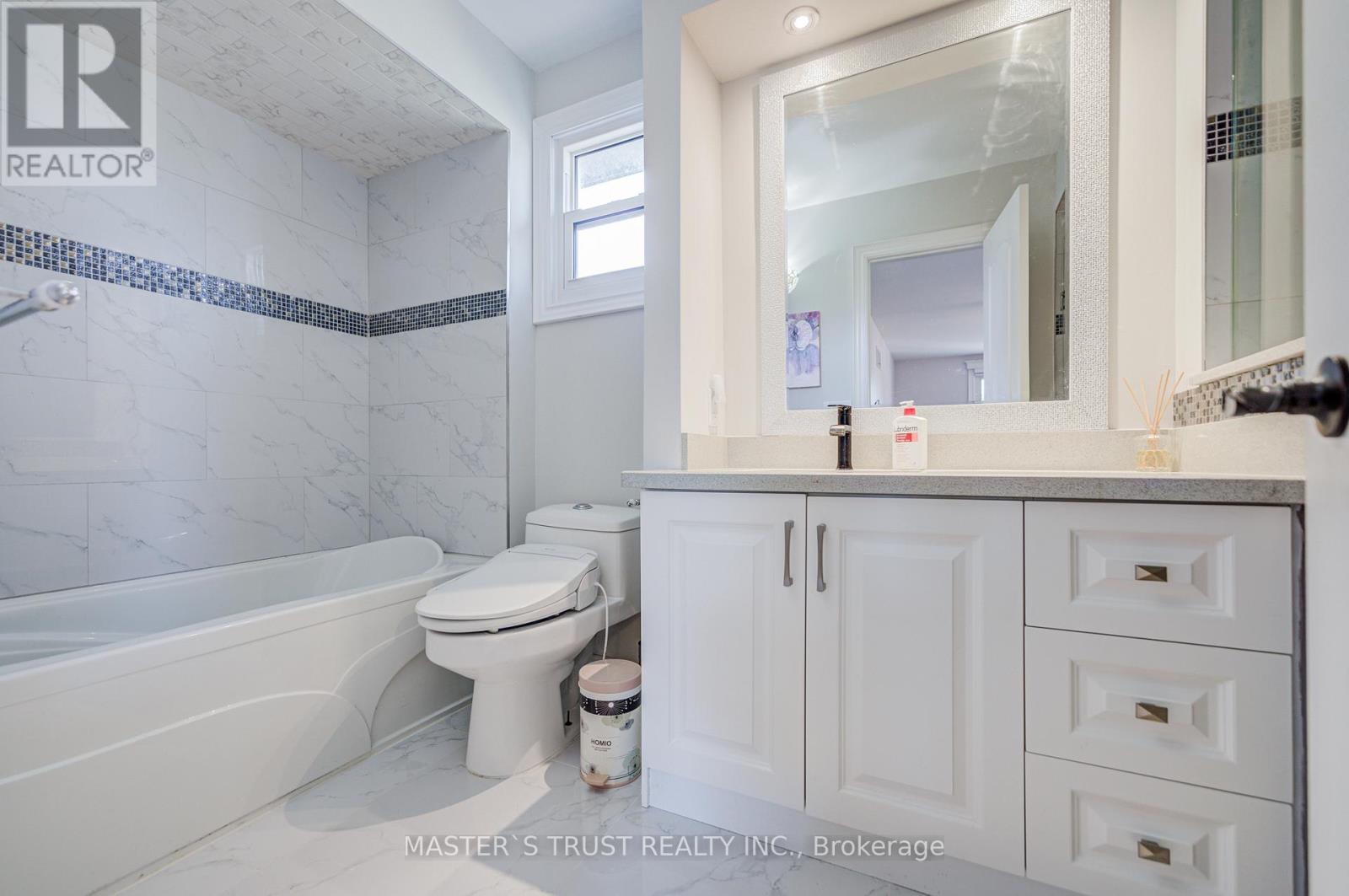 72 Rose Way, Markham, Ontario  L3P 3S6 - Photo 23 - N12573880