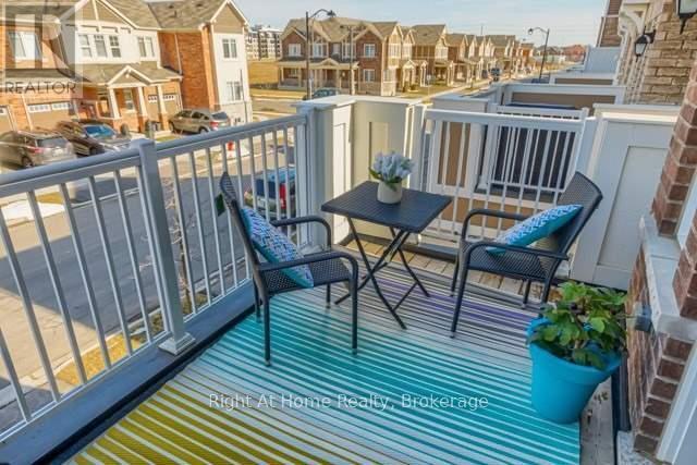 683 Laking Terrace, Milton, Ontario  L9T 9J4 - Photo 15 - W12573896