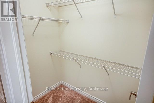 683 Laking Terrace, Milton, Ontario  L9T 9J4 - Photo 18 - W12573896