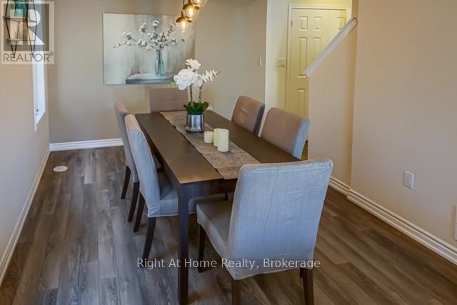 683 Laking Terrace, Milton, Ontario  L9T 9J4 - Photo 5 - W12573896