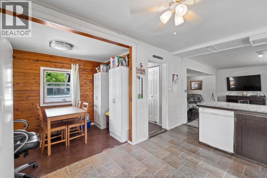 51 Wilder Drive South, Maidstone, Ontario  N8N 2T1 - Photo 3 - 25022649