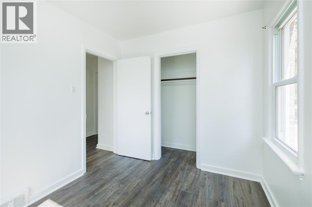 1329 Kim Street, Sarnia, Ontario N7V 3T6 - Photo 13 - 25023304