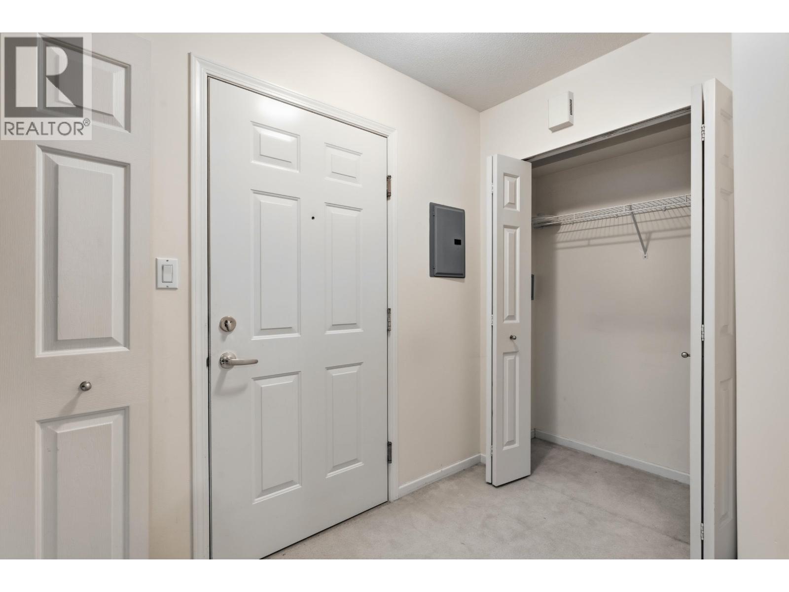 209 843 22nd Street, West Vancouver, British Columbia  V7V 4C1 - Photo 15 - R3067933