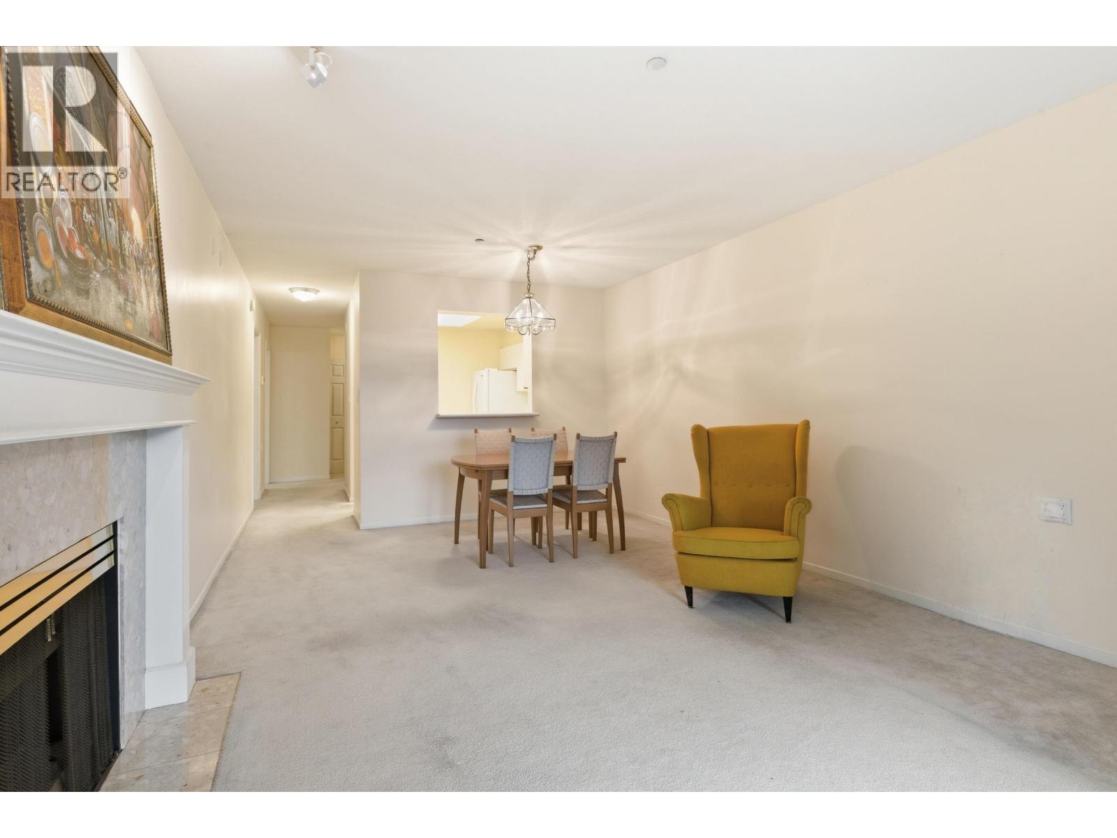 209 843 22nd Street, West Vancouver, British Columbia  V7V 4C1 - Photo 8 - R3067933