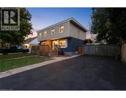 24 EATON Place, Hamilton, Ontario