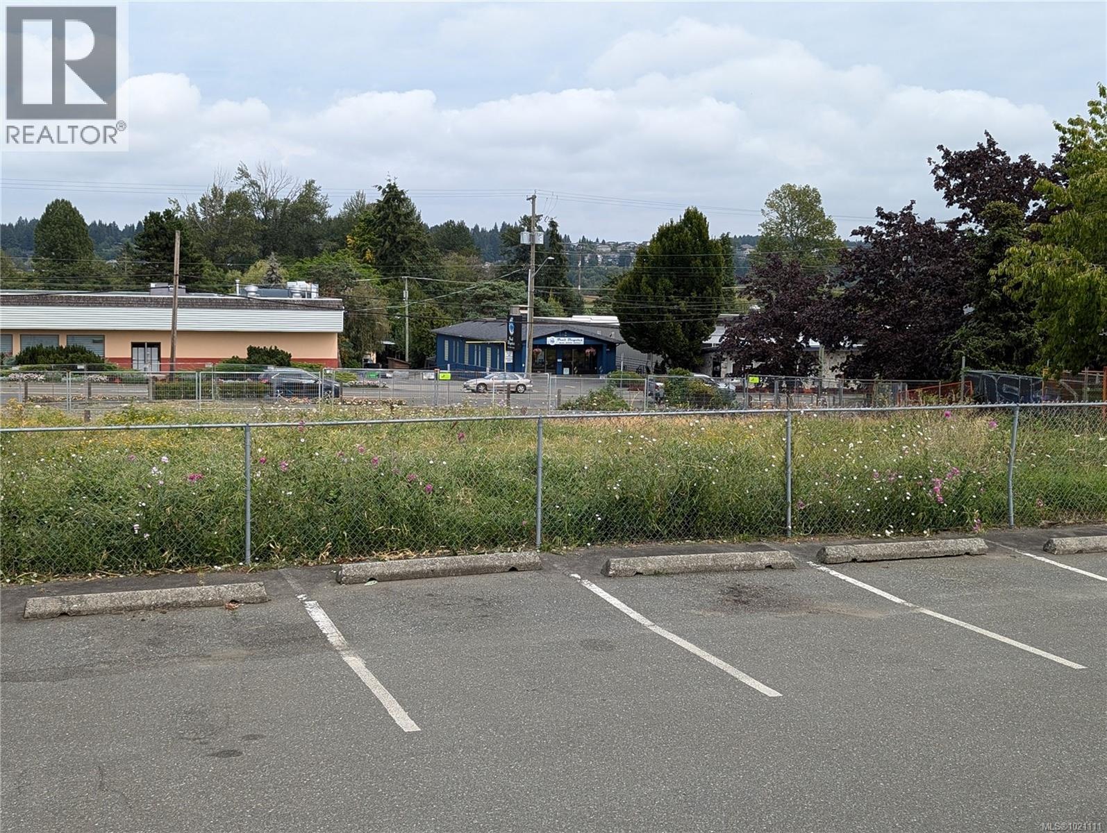 310 11th St, Courtenay, British Columbia