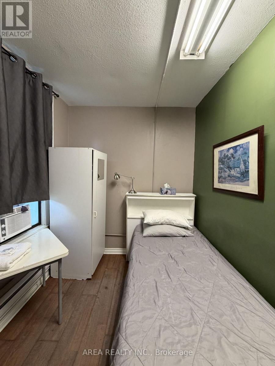 135 Jarvis Street, Toronto, Ontario  M5C 2H6 - Photo 11 - C12556384