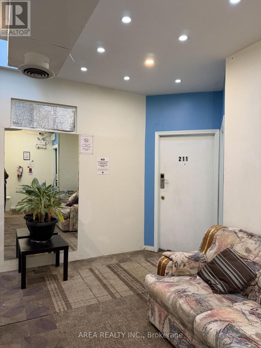 135 Jarvis Street, Toronto, Ontario  M5C 2H6 - Photo 8 - C12556384