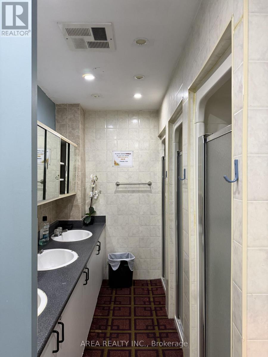 135 Jarvis Street, Toronto, Ontario  M5C 2H6 - Photo 9 - C12556384