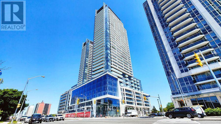 1606 - 8 OLYMPIC GDN DRIVE, Toronto, Ontario