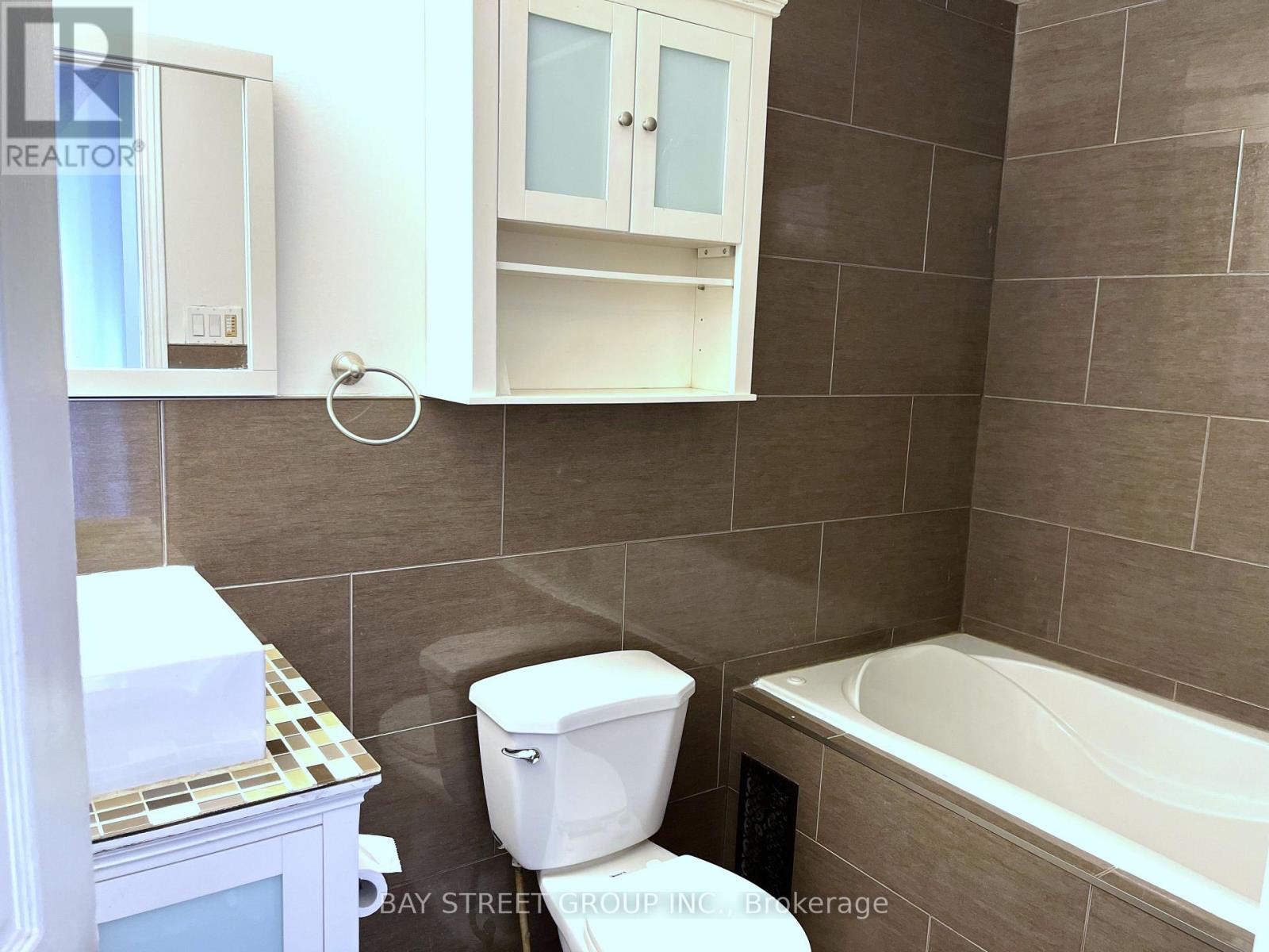 13 - 1232 Guelph Line, Burlington, Ontario L7P 2S9 - Photo 22 - W12462208