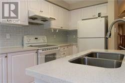 88 Waterton Crescent, Richmond Hill, Ontario  L4B 4L2 - Photo 7 - N12573890