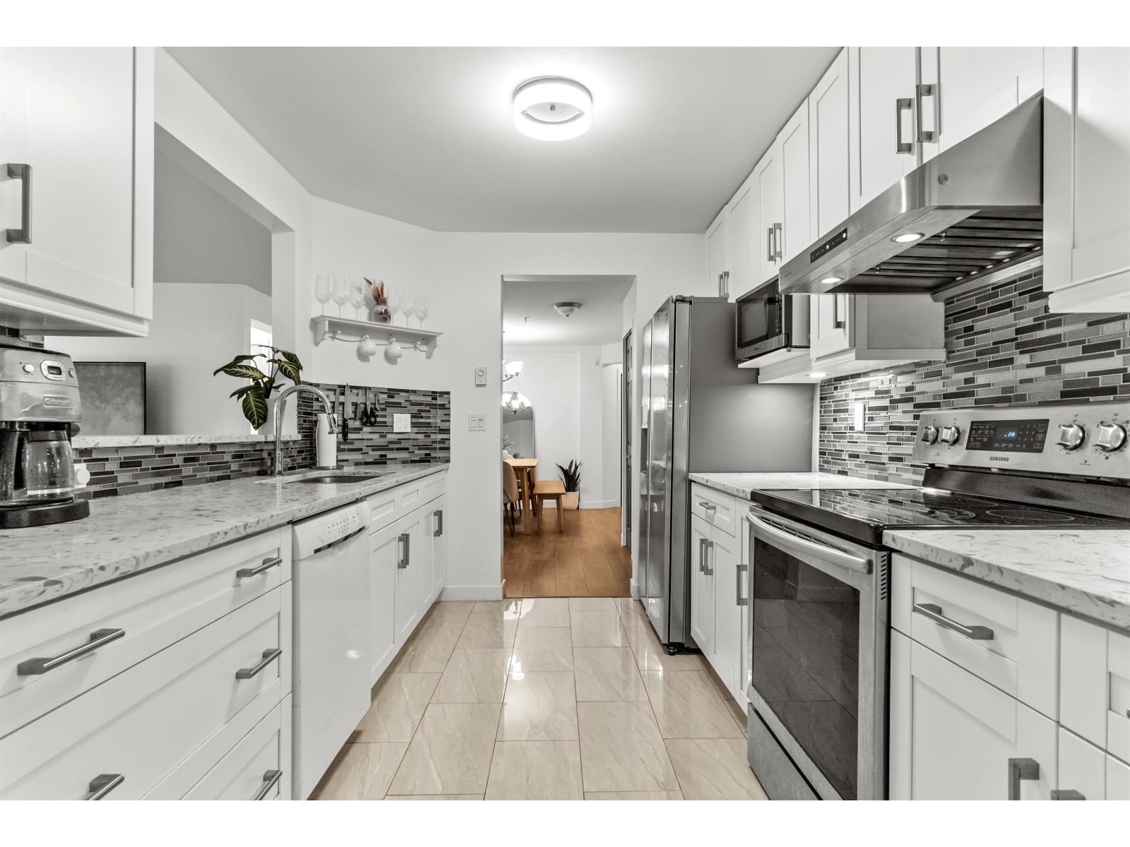 106 15185 22 Avenue, Surrey, British Columbia V4A 9T4 - Photo 13 - R3046652