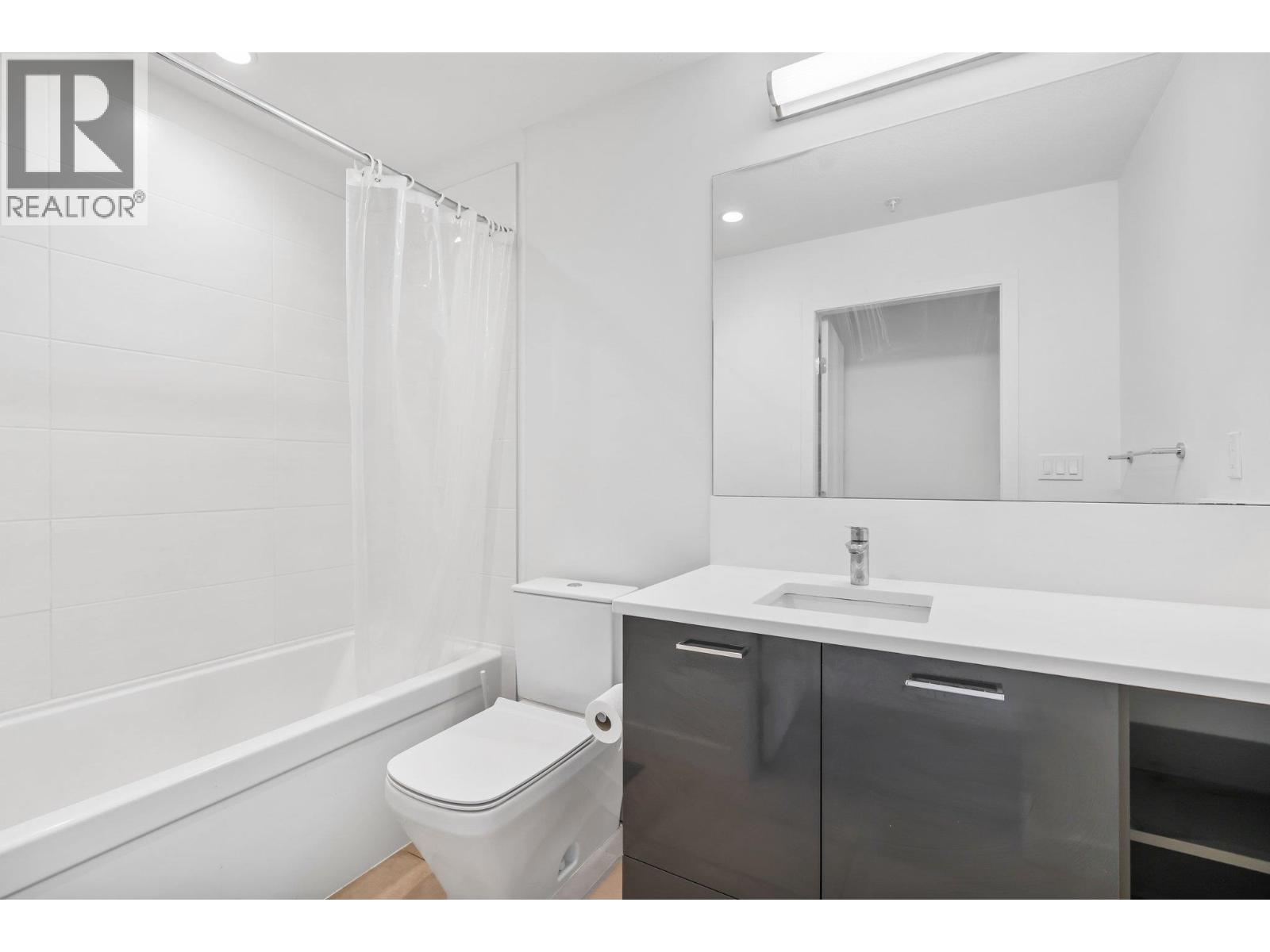 410 3581 Ross Drive, Vancouver, British Columbia  V6S 0K5 - Photo 15 - R3062604