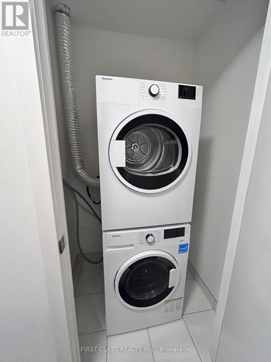 1410-3071 Trafalgar Road, Oakville, Ontario L6H 8C6 - Photo 12 - W12573894