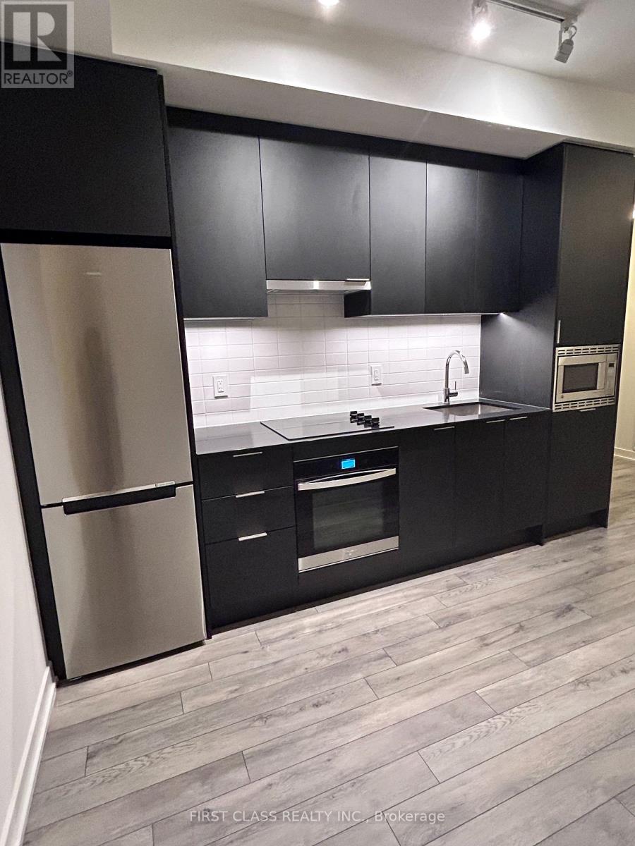 1410-3071 Trafalgar Road, Oakville, Ontario L6H 8C6 - Photo 2 - W12573894