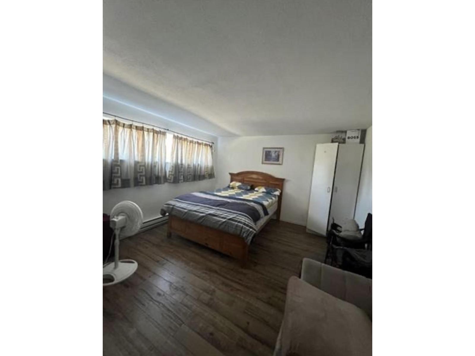 11606 11610 97, Surrey, British Columbia  V3V 2B8 - Photo 5 - R3069896