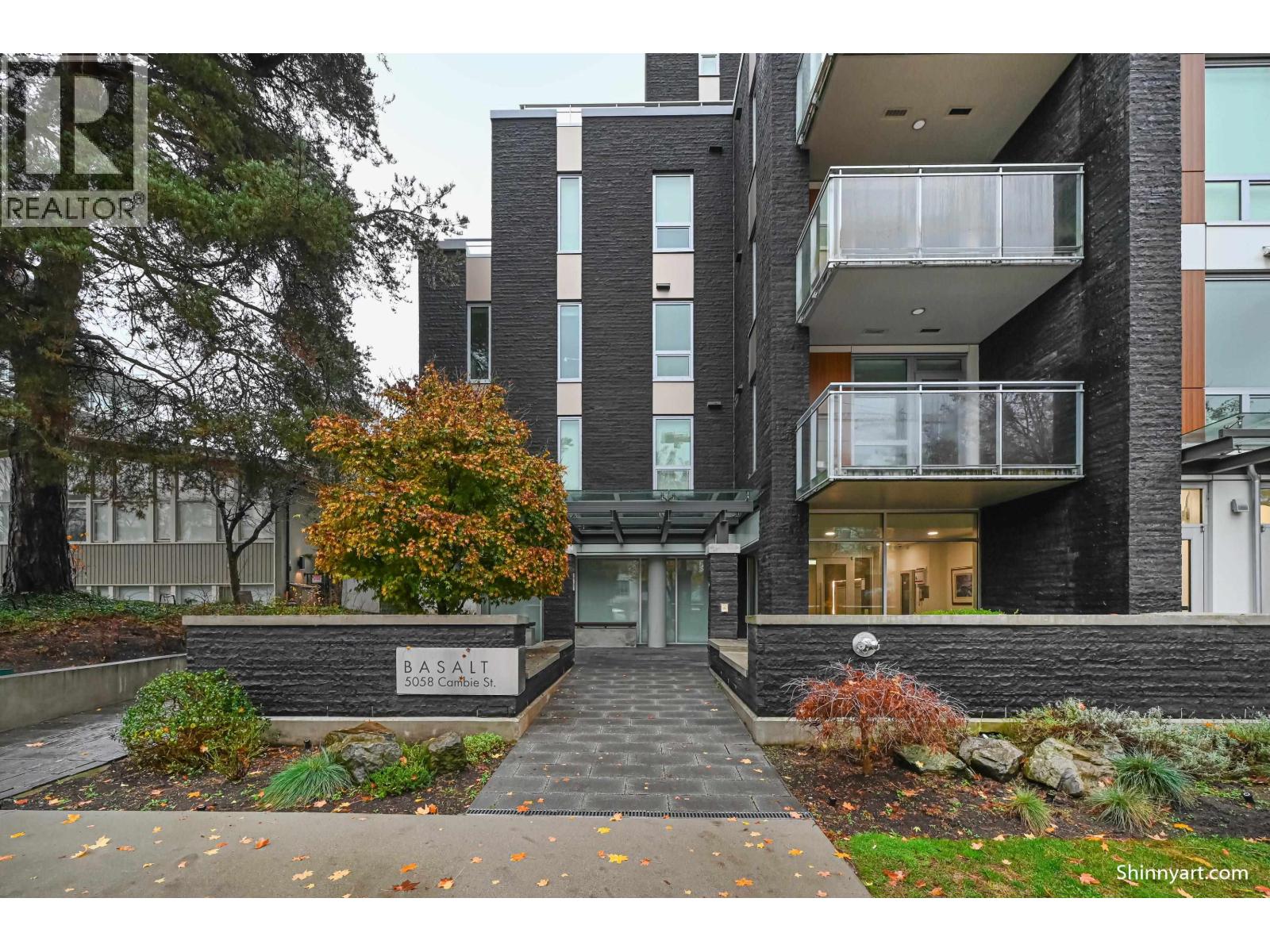 202 5058 Cambie Street, Vancouver, British Columbia  V5Z 2Z5 - Photo 2 - R3068382