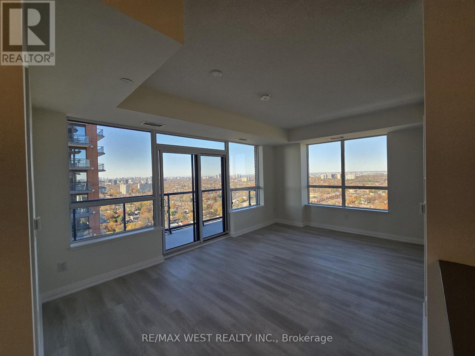 2327 - 3270 Sheppard Avenue, Toronto, Ontario  M1T 0B5 - Photo 11 - E12573682