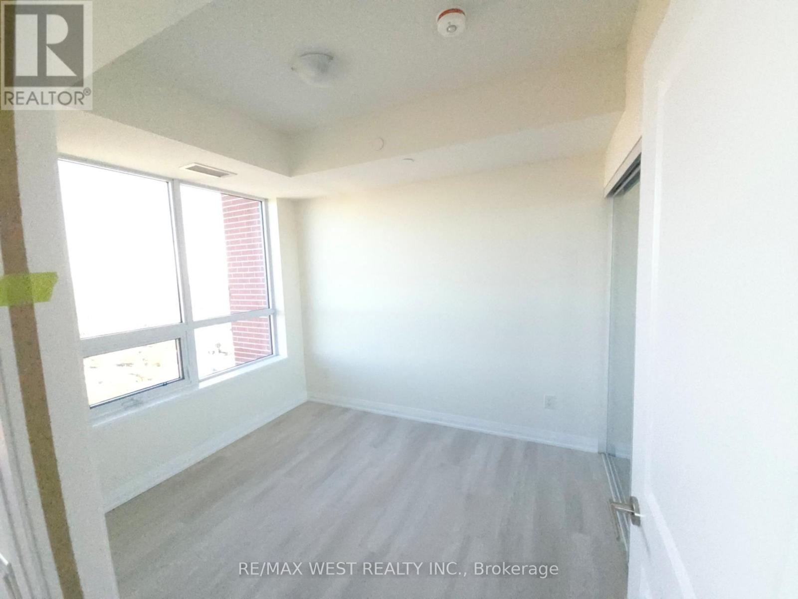 2327 - 3270 Sheppard Avenue, Toronto, Ontario  M1T 0B5 - Photo 19 - E12573682