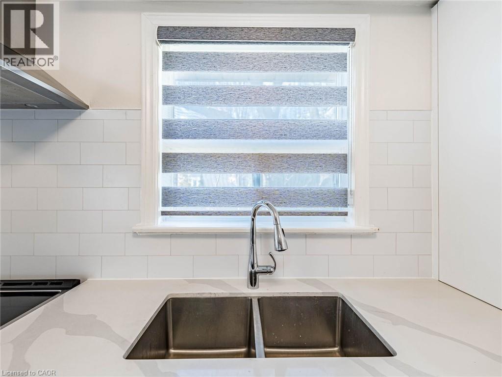 194 Pleasant Avenue, Toronto, Ontario  M2M 1M3 - Photo 7 - 40789473