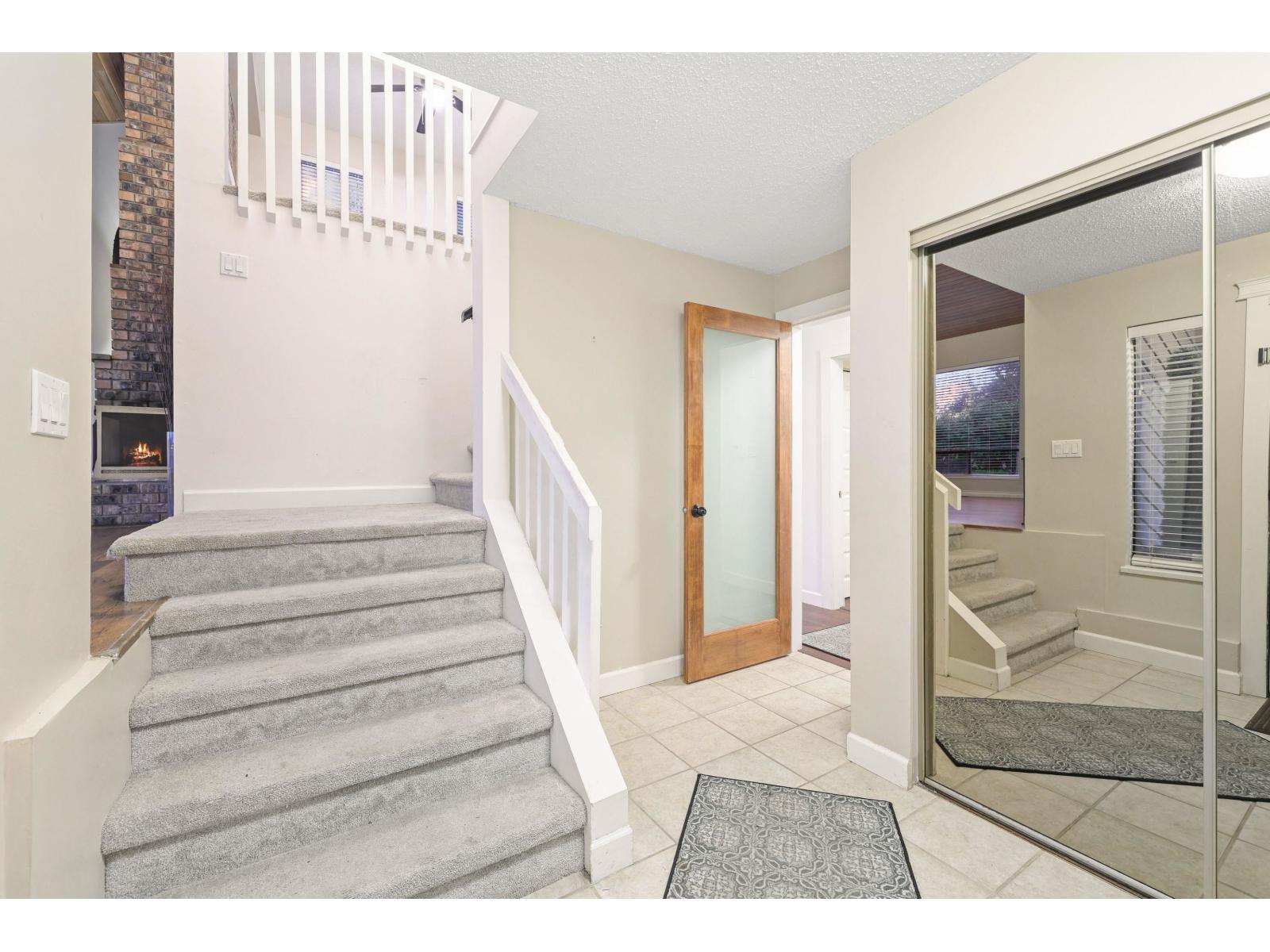 6245 152a Street, Surrey, British Columbia  V3S 5X5 - Photo 3 - R3069805