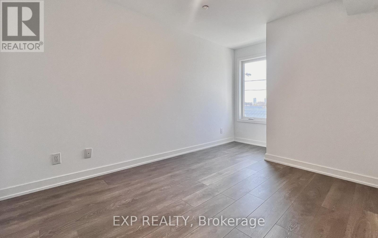 1 - 1491 O'connor Drive, Toronto, Ontario  M4B 2V5 - Photo 19 - E12573918