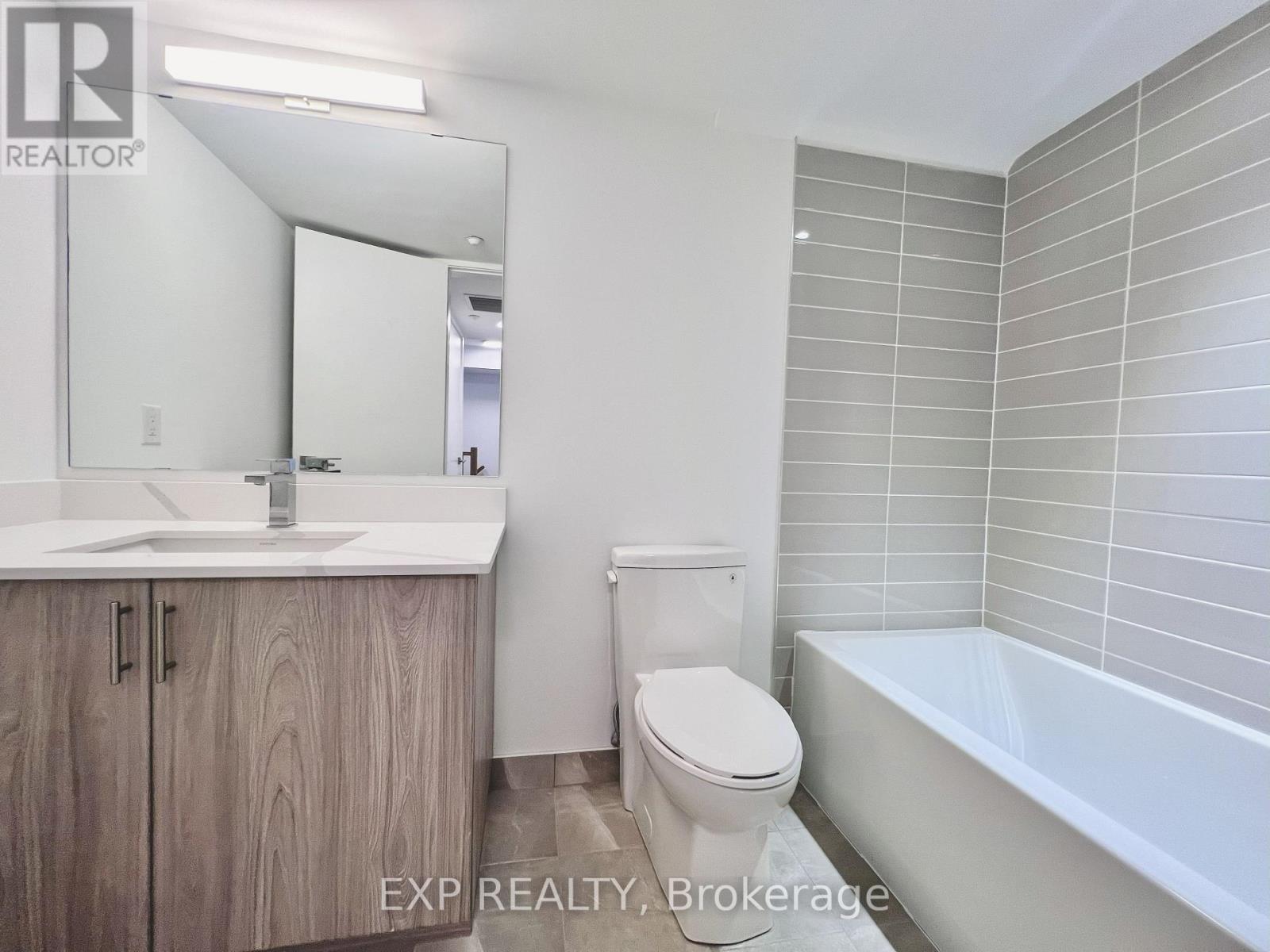 1 - 1491 O'connor Drive, Toronto, Ontario  M4B 2V5 - Photo 21 - E12573918