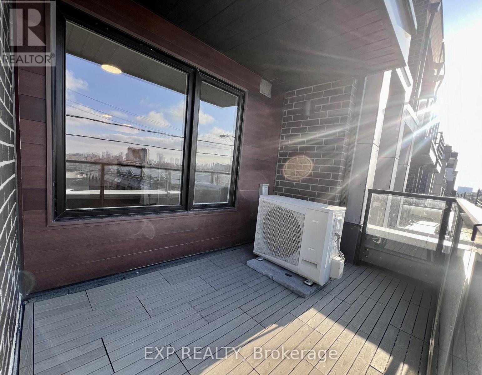 1 - 1491 O'connor Drive, Toronto, Ontario  M4B 2V5 - Photo 9 - E12573918