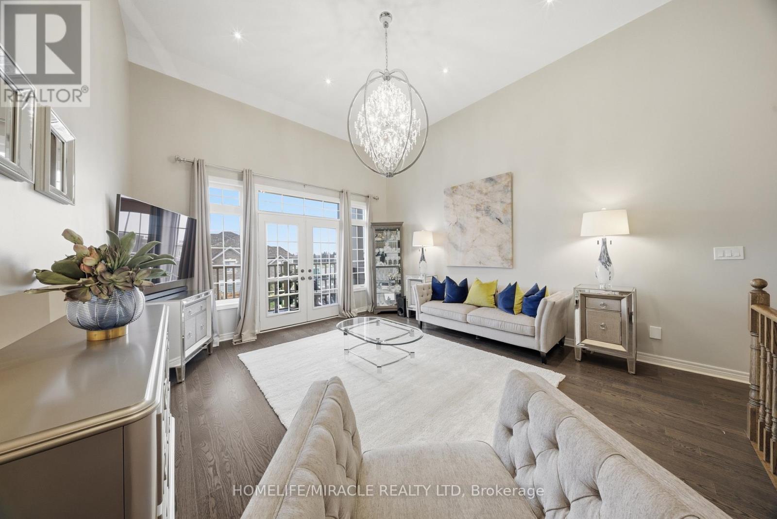 79 Willoughby Way, New Tecumseth, Ontario  L9R 0P4 - Photo 17 - N12553602