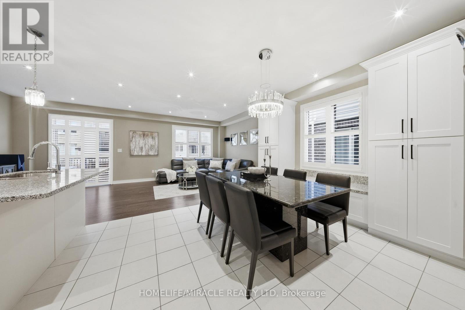 79 Willoughby Way, New Tecumseth, Ontario  L9R 0P4 - Photo 8 - N12553602