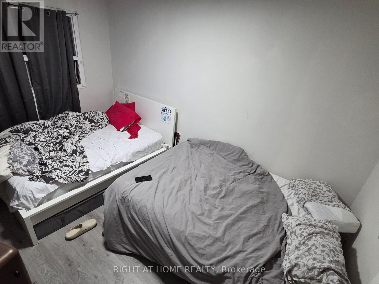 Level 2 - 1561 Eglinton Avenue West Avenue, Toronto, Ontario M6E 2G9 - Photo 5 - C12573908