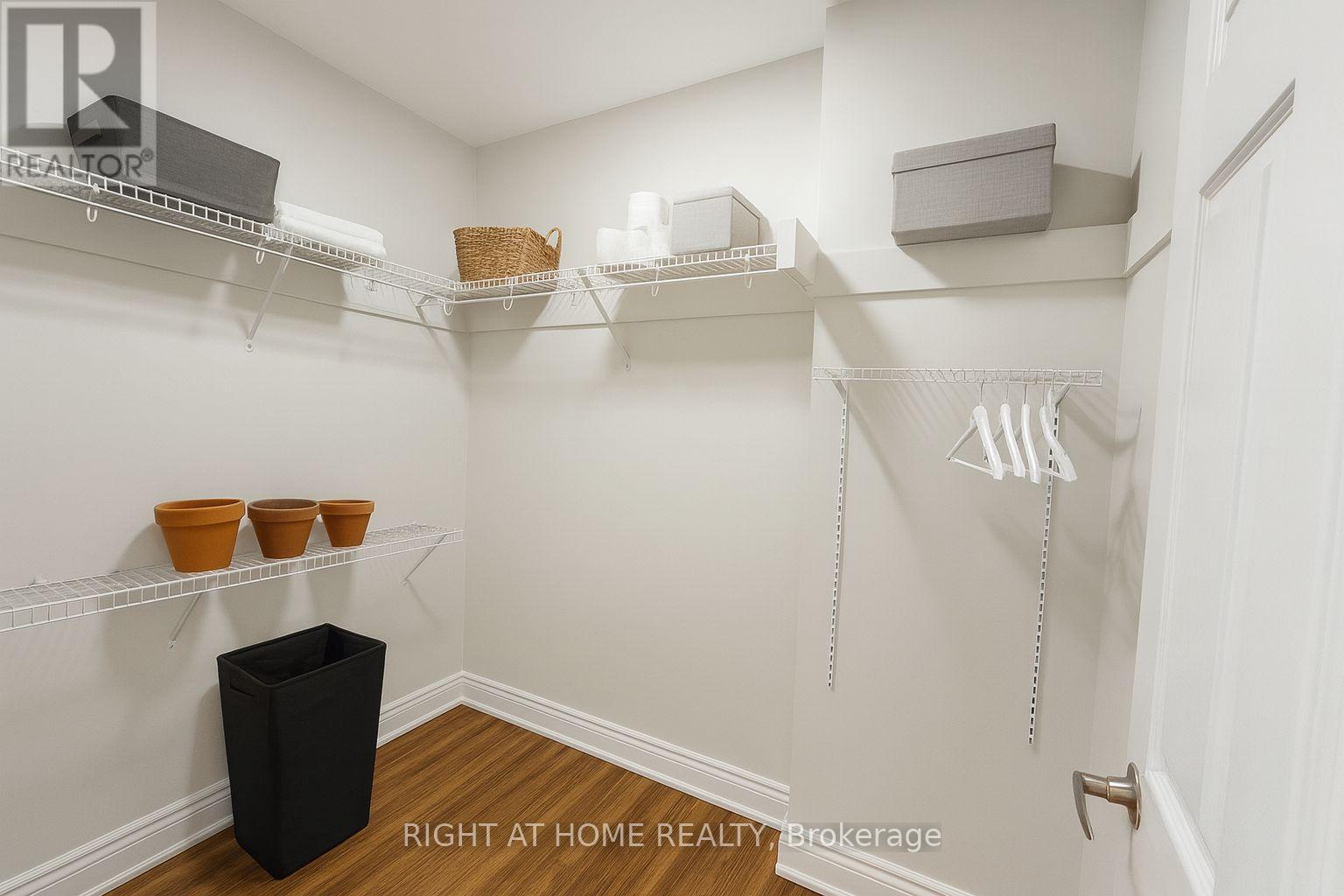 105 - 107 Redpath Avenue, Toronto, Ontario M4S 2J9 - Photo 7 - C12573966