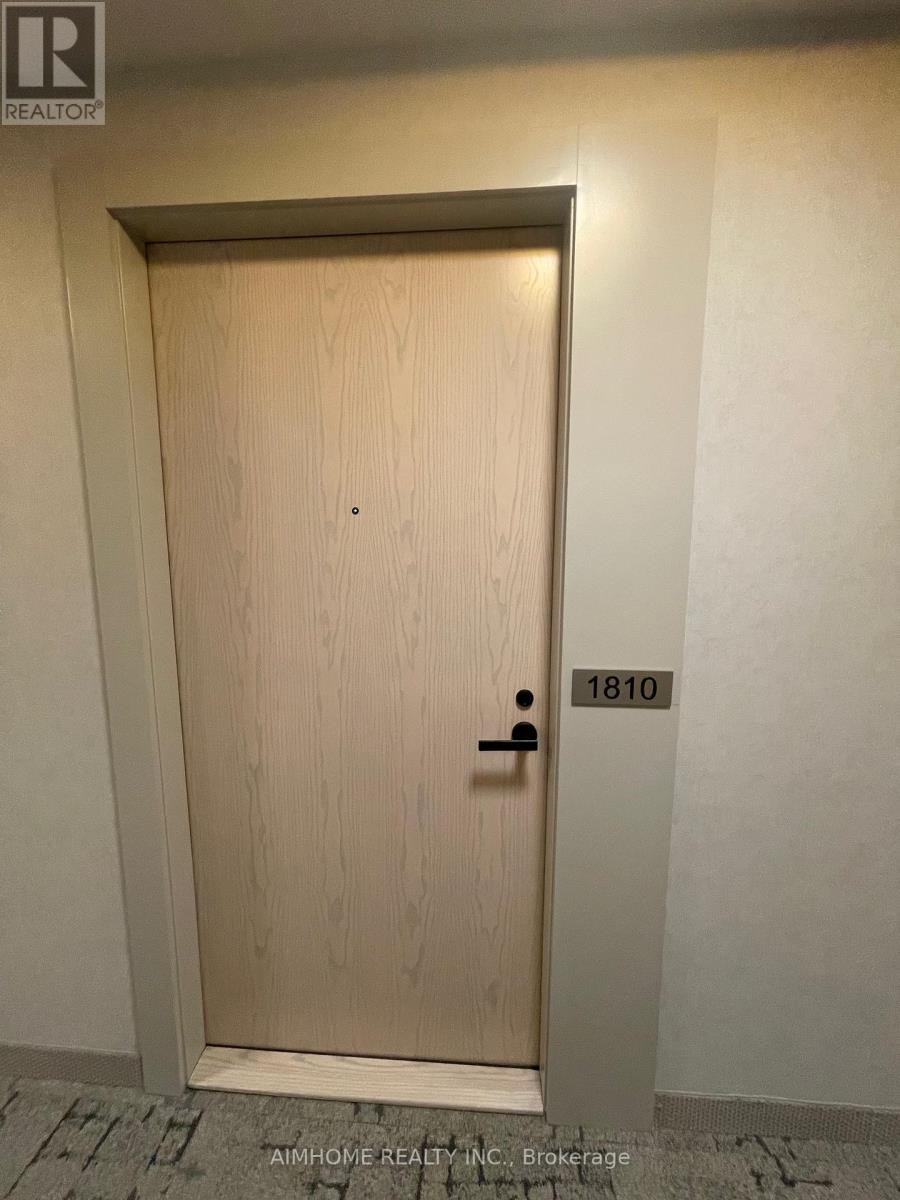 1810 - 8 Interchange Way, Vaughan, Ontario  L4K 0R2 - Photo 6 - N12573952