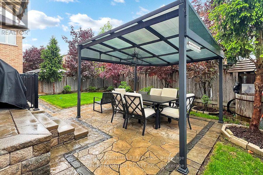 28 Rock Elm Court, Vaughan, Ontario  L6A 4C2 - Photo 47 - N12573962