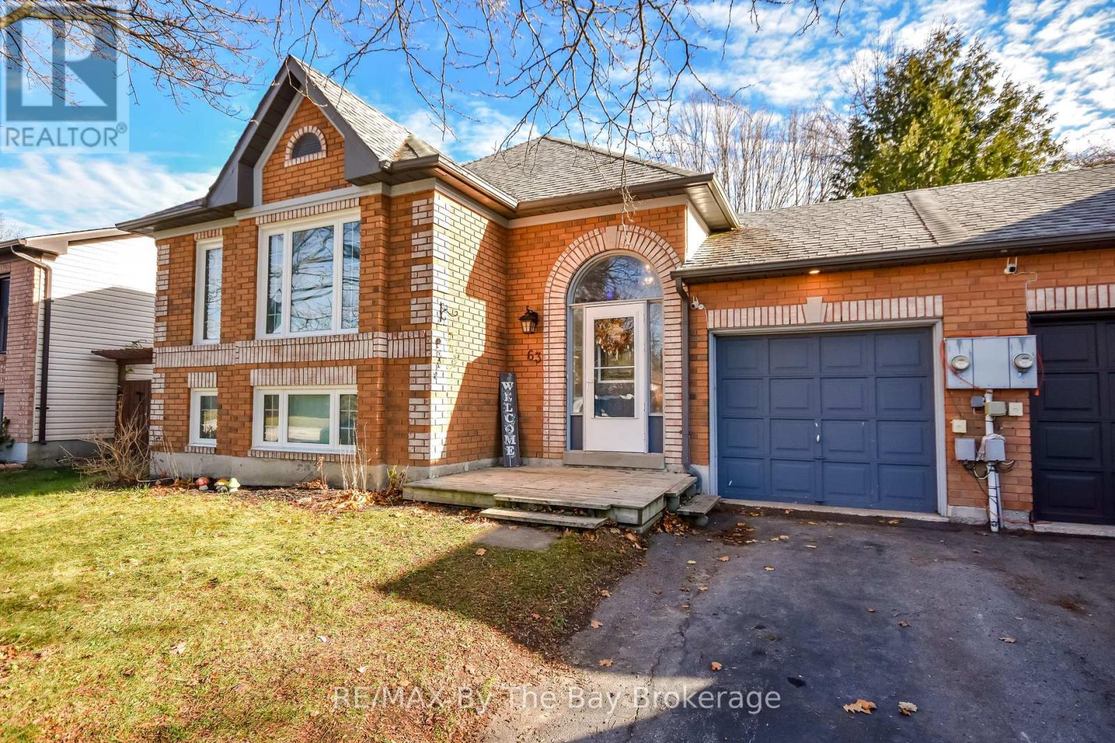 63 FERNBROOK DRIVE, Wasaga Beach, Ontario